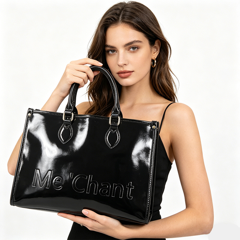 Shoulder Bag Structured - 여성용 블랙 광택 에나멜 PU 가죽