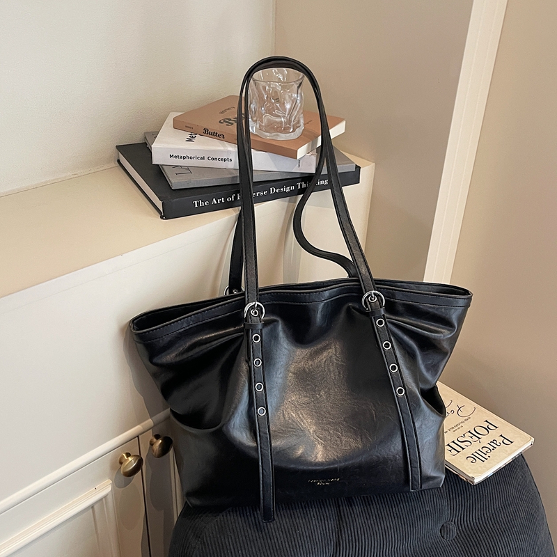 트렌디한 PU 지퍼 다용도 숄더백 심플한 구조의 캐주얼 - Shoulder Bag Structured 리뷰 및 가격