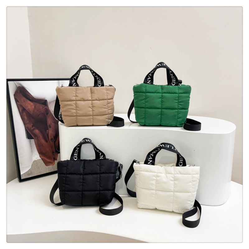 여성용 가방 패션 토트 핸드백 면 패딩 쇼핑백 패션 휴 - Shoulder Bag Structured 리뷰 및 가격