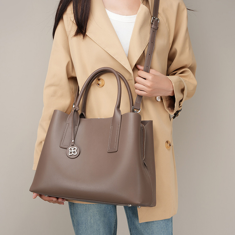 여성용 블랙 천연 가죽 스트럭쳐드 토트백, 탑 핸들 숄 - Shoulder Bag Structured 리뷰 및 가격