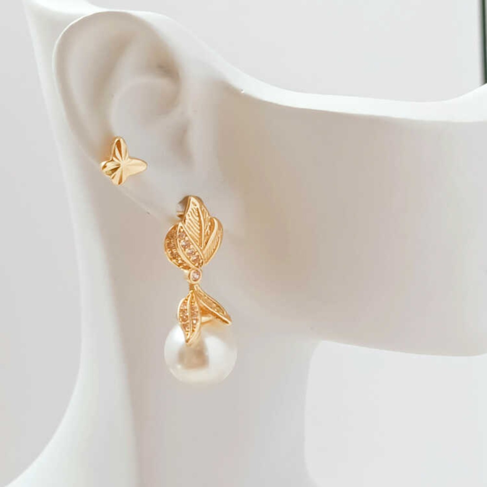 14K 마이크로 지르코늄 바로크 브러쉬드 목련꽃 수제  - Pearl Earring Stud 리뷰 및 가격