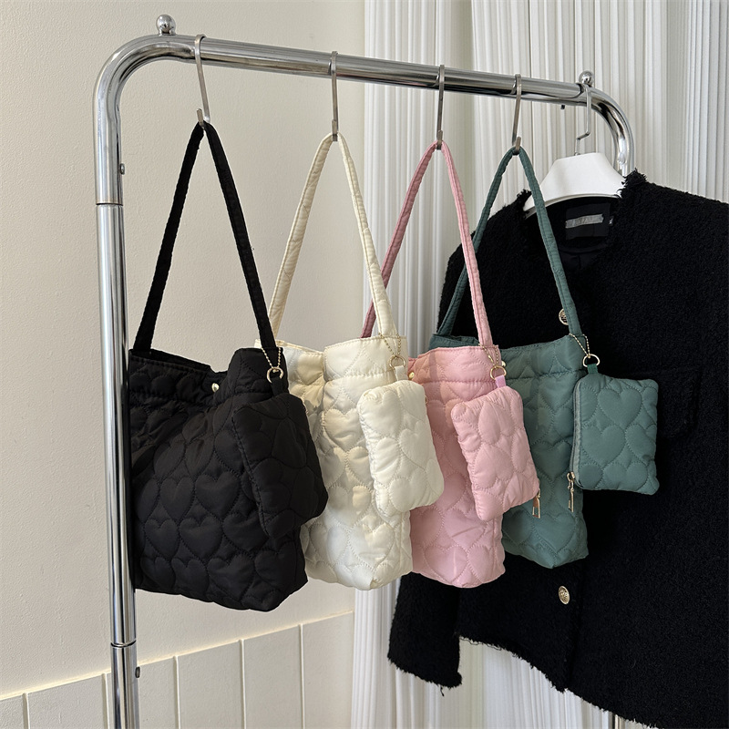 여성을 위한 새로운 패션 솔리드 컬러 퀼팅 토트백 캐주 - Shoulder Bag Structured 리뷰 및 가격